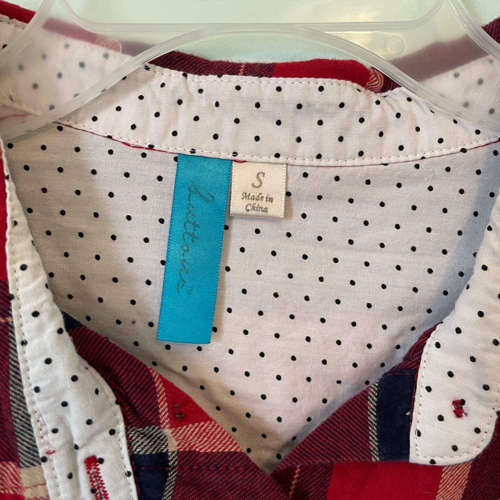 Buttons: plaid button down - Picture 6 of 6